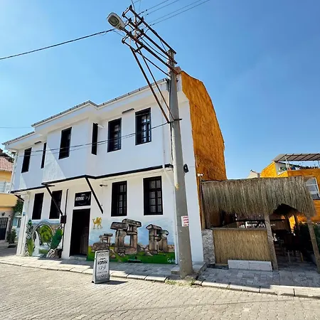 Asil Ξενοδοχείο *